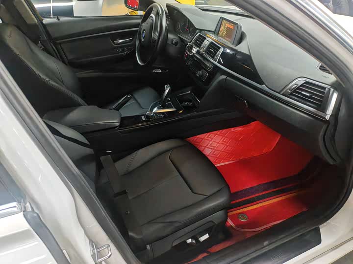 BMW 3 Series 320Li стиль — фото 9