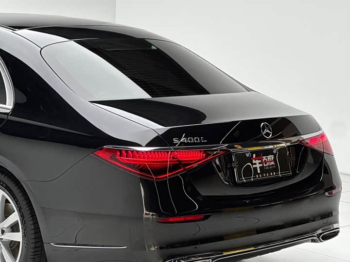 Mercedes-Benz S-Class S 400 L — фото 12