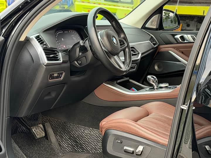 BMW X5 2022 x Drive 40i M — фото 7