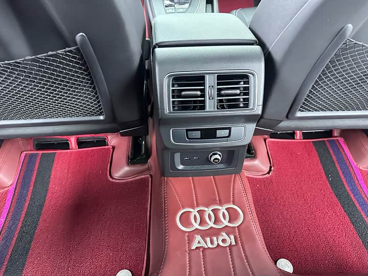 Audi Q5L 40T — фото 13