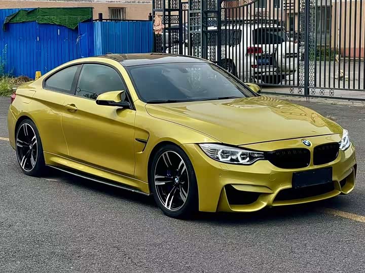 BMW M4 — фото 3