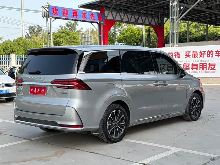 Roewe i MAX8 2021 400 TGI Supreme — фото 22