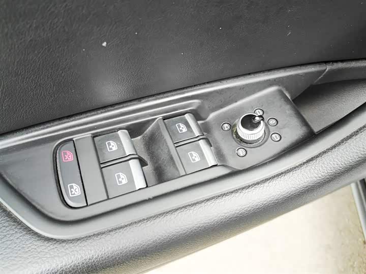 Audi A4L 40 TFSI стиль-динамик — фото 9