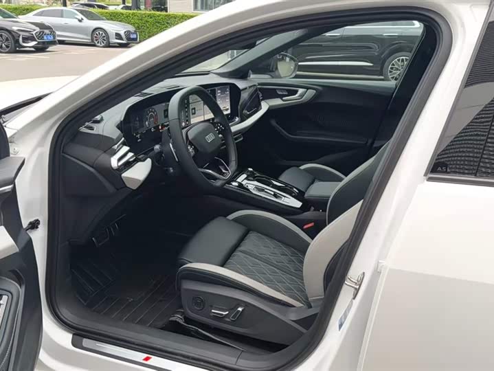 Audi A5L 2026 2.0 T Plus — фото 9