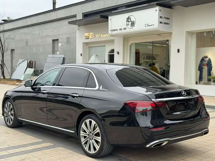 Mercedes-Benz E-Class 2017 E 320 L 4 MATIC — фото 8