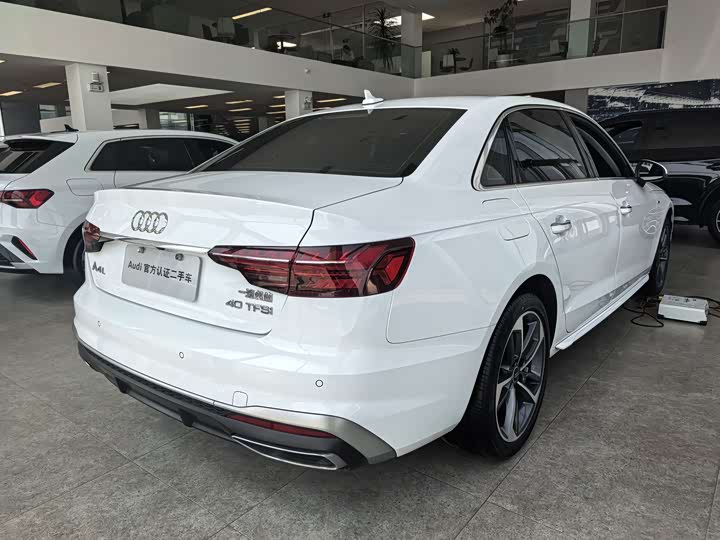 Audi A4L 2024 40 TFSI — фото 13
