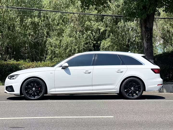Audi A 4 2020 Avant 40 TFSI — фото 7