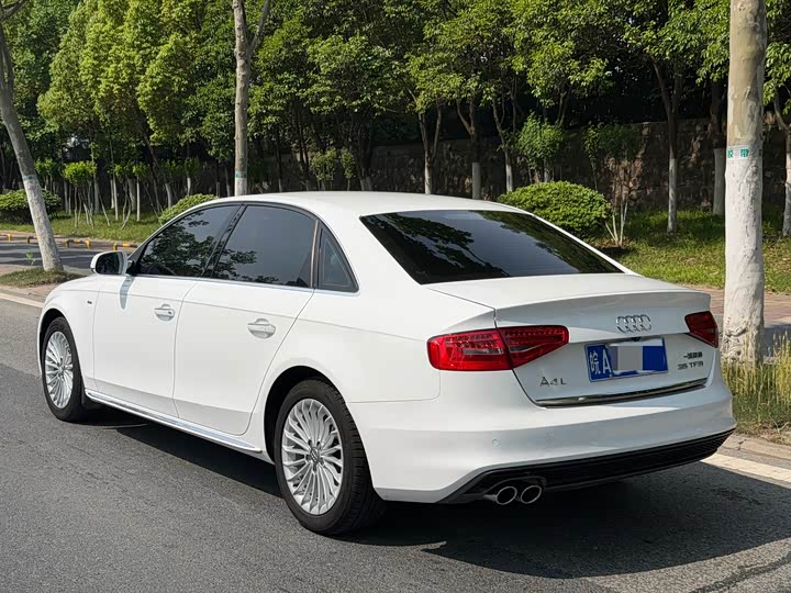 Audi A4L 2016 35 TFSI S line Comfort — фото 11