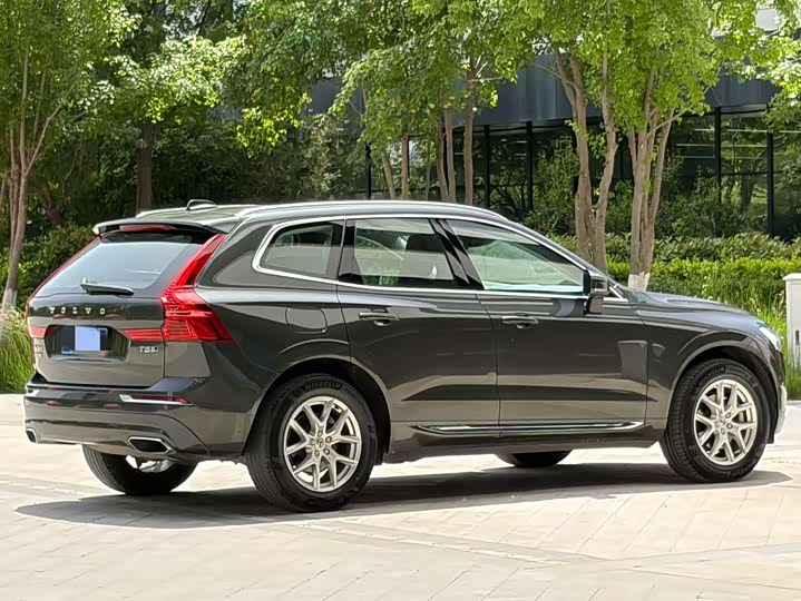 Volvo XC60 2020 T 5 4 WD — фото 4