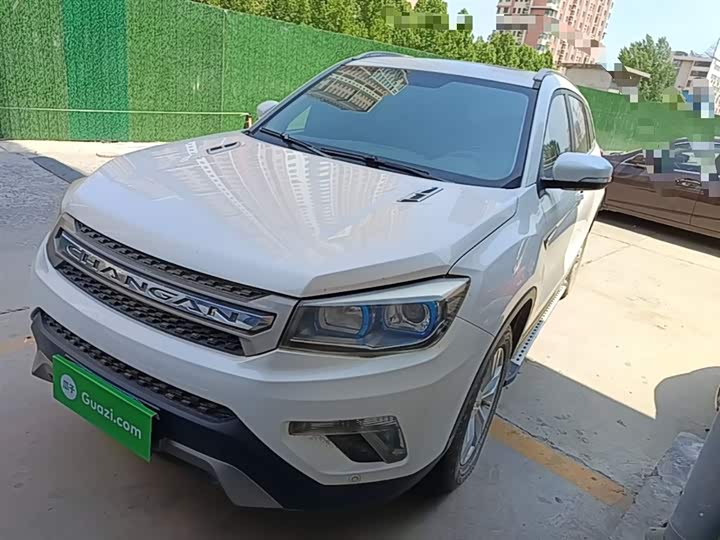 Changan CS75 2016 2.0 L MTLuxury V — фото 2