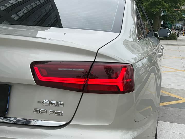 Audi A6L 30 FSI комфорт — фото 12
