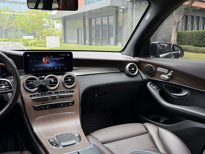 Mercedes-Benz GLC 2022 GLC 300 L 4 MATIC — фото 21
