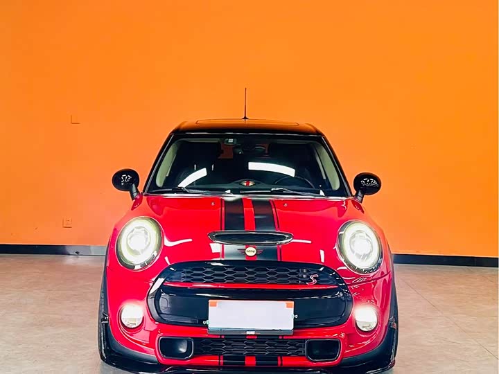 MINI Hatch — фото 2