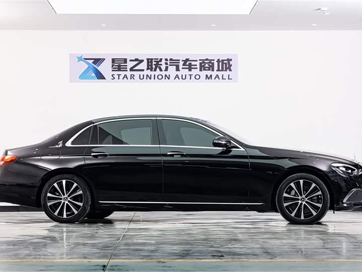 Mercedes-Benz E-Class 2022 E 350 e L — фото 5