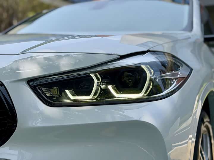BMW X2 2023 s Drive 25i M — фото 18