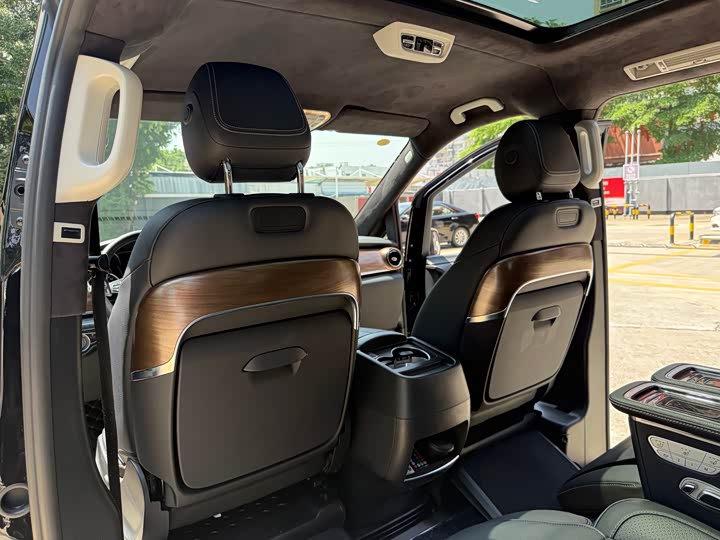Mercedes-Benz V-Class 2022 V 260 L — фото 22