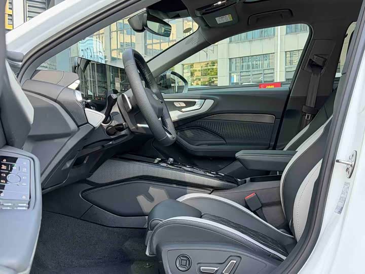 Audi A5L 2026 2.0 T Plus — фото 6