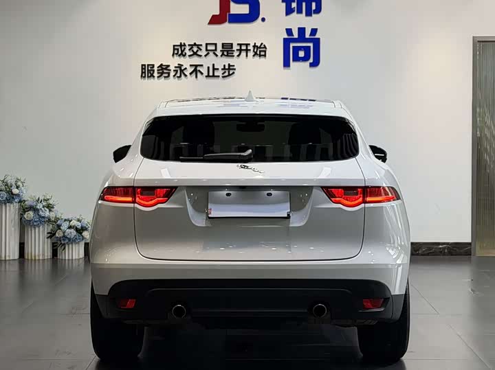Jaguar F-PACE 2019 2.0 T 2 WD — фото 2
