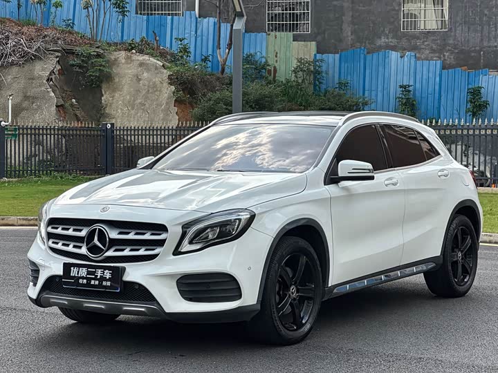 Mercedes-Benz GLA 2019 GLA 200 — фото 1