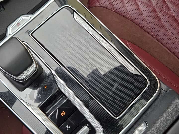 Hongqi HS5 2023 2.0 T 4 WD Pro — фото 25