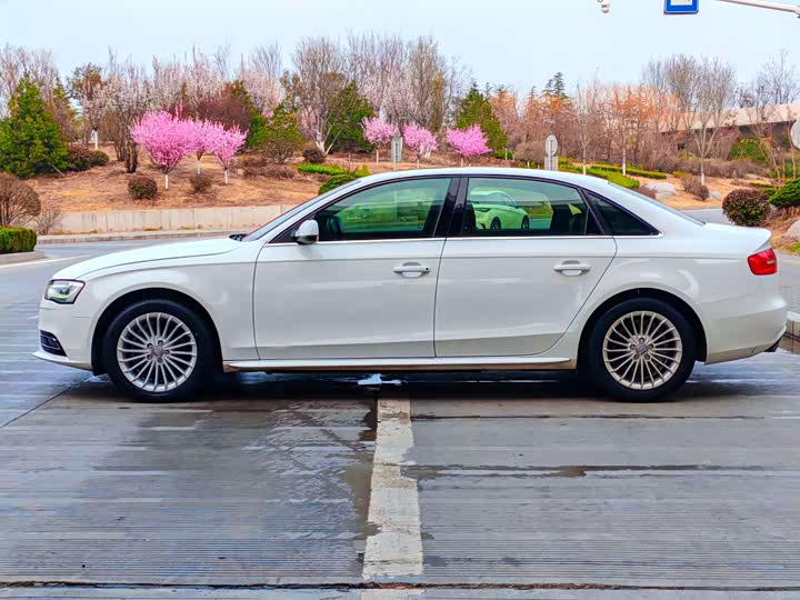 Audi A4L 2015 35 TFSI ATComfort — фото 8