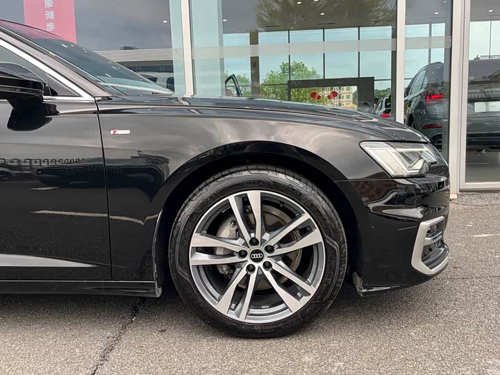 Audi A6L 2023 40 TFSI — фото 7