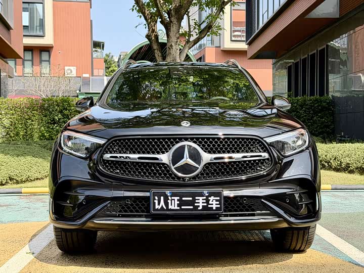 Mercedes-Benz GLC 2023 GLC 260 L 4 MATIC Luxury 7 — фото 2