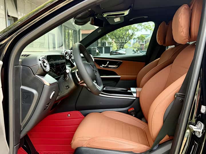 Mercedes-Benz GLC 2023 GLC 260 L 4 MATIC Luxury 7 — фото 15
