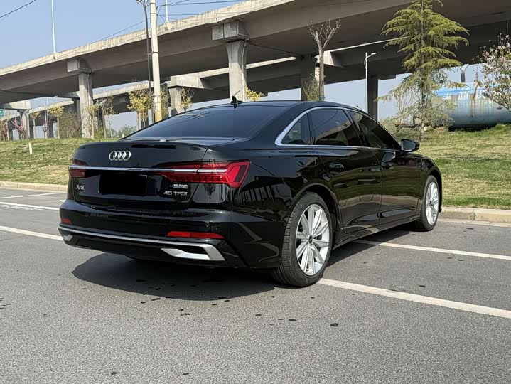 Audi A6L 2024 45 TFSI — фото 7