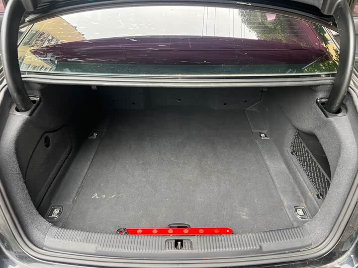 Audi A6L 30 35 TFSI стиль — фото 20