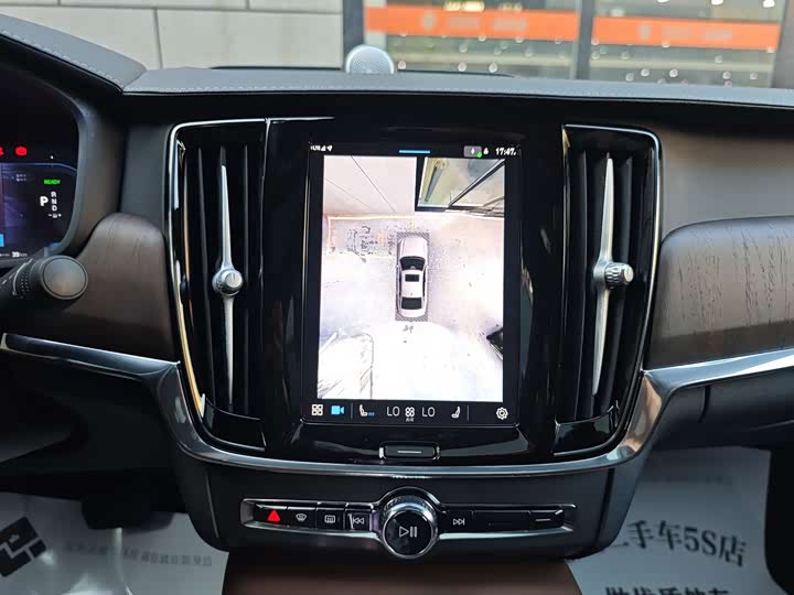 Volvo S90 Hybrid 2025 Hybrid 4 WD — фото 19