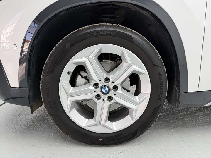 BMW X1 2023 s Drive 20 Li X — фото 14