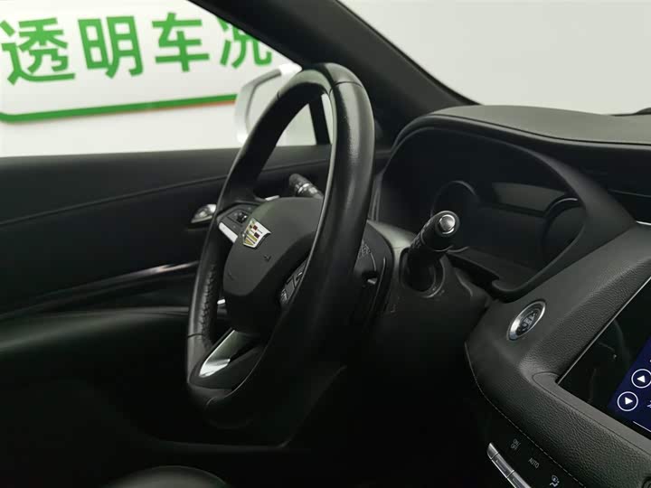 Cadillac XT 4 2020 28 T 2 WD — фото 22
