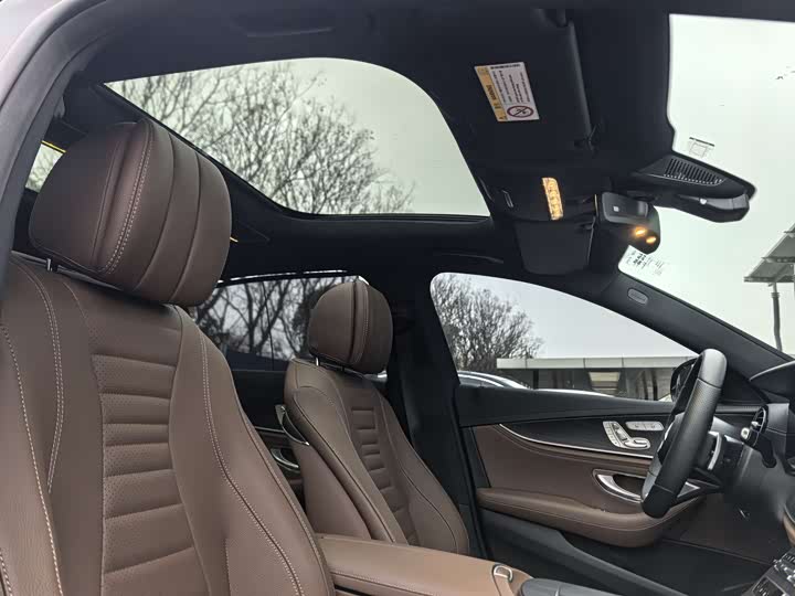 Mercedes-Benz E-Class 2021 E 300 L Luxury — фото 10