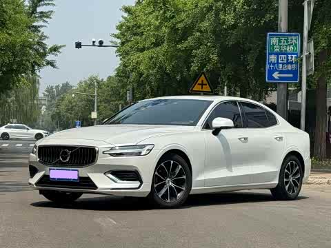 Volvo S60 2020 T 4 — фото 25
