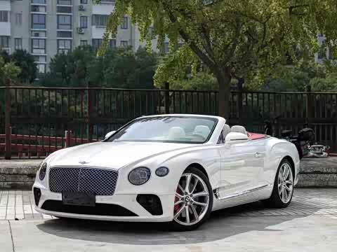 Bentley Continental GT — фото 10