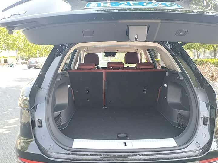 Hongqi HS5 2023 2.0 T Pro — фото 19