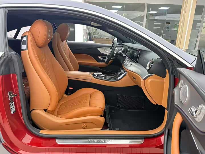 Mercedes-Benz E-Class 2017 E 200 — фото 6