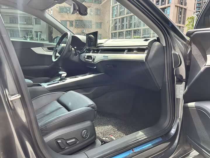 Audi A4L 2020 40 TFSI quattro — фото 8