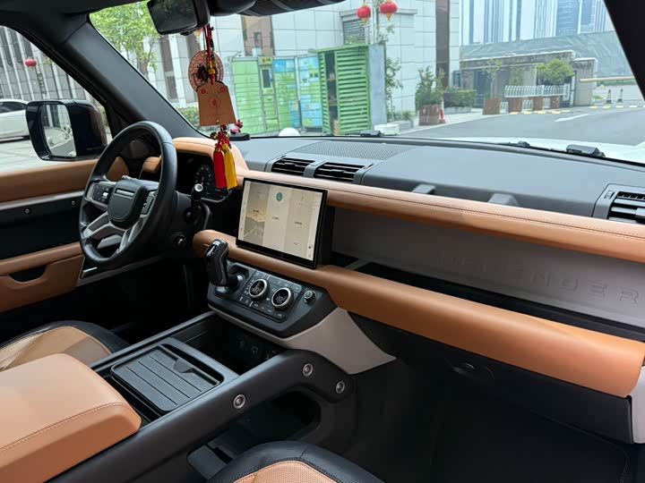 Land Rover Defender — фото 7