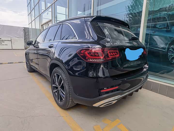 Mercedes-Benz GLC 2021 GLC 260 L 4 MATIC Luxury — фото 4