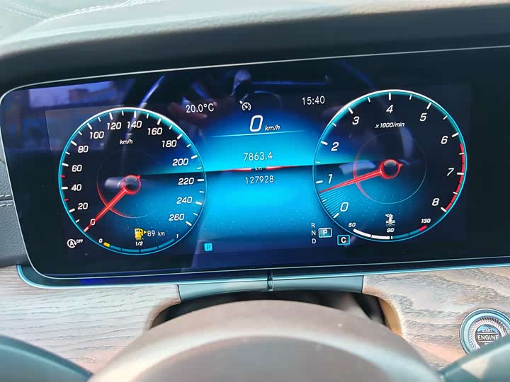 Mercedes-Benz E-Class 2022 E 300 L Luxury — фото 7