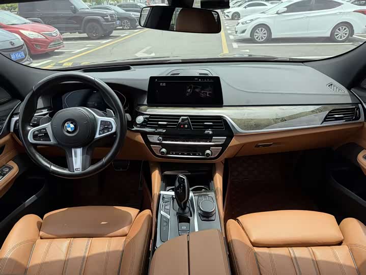 BMW 6-Series 2020 630i M — фото 4