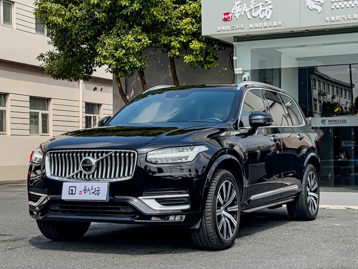 Volvo XC90 2021 B 6 7 — фото 3