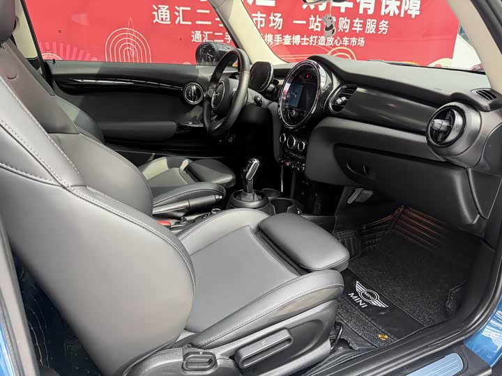 MINI Hatch — фото 10
