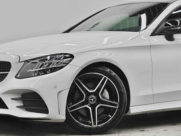 Mercedes-Benz C-Class — фото 6