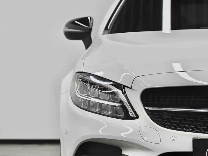 Mercedes-Benz C-Class — фото 8