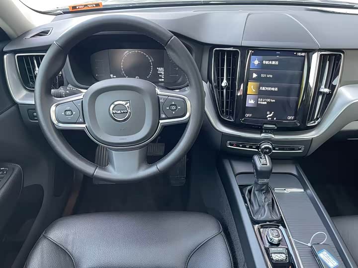 Volvo XC60 2020 T 5 4 WD — фото 12