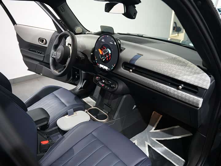 MINI Hatch — фото 11