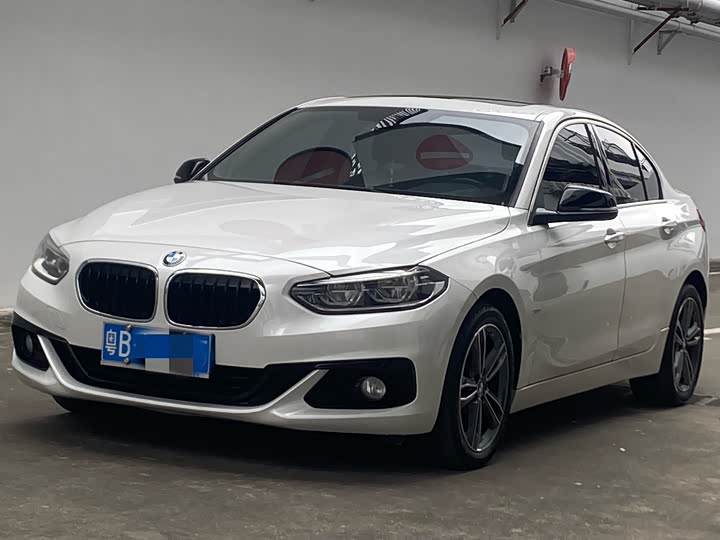 BMW 1-Series 2018 118i Sport — фото 1
